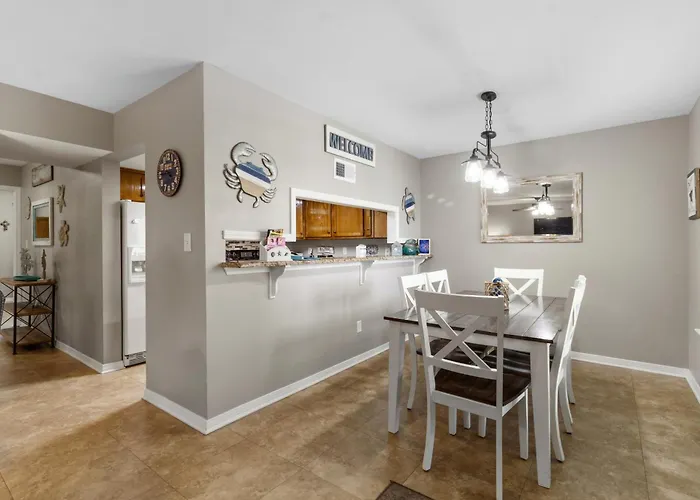 Walk Crossing Apartment *